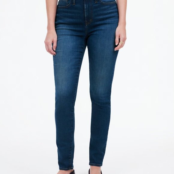 Curvy 10" High-Rise Skinny Jeans Black - Picture 6 of 6